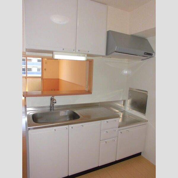 グランメールM205号室 対面キッチン