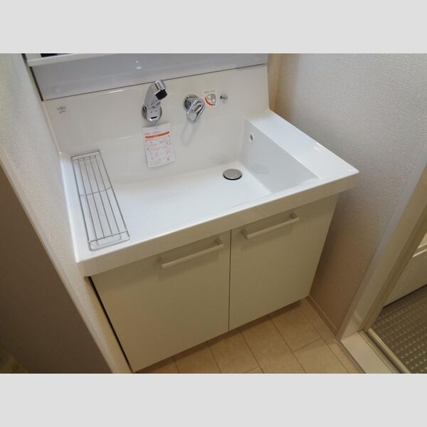 エクラシオール102号室 洗髪洗面化粧台