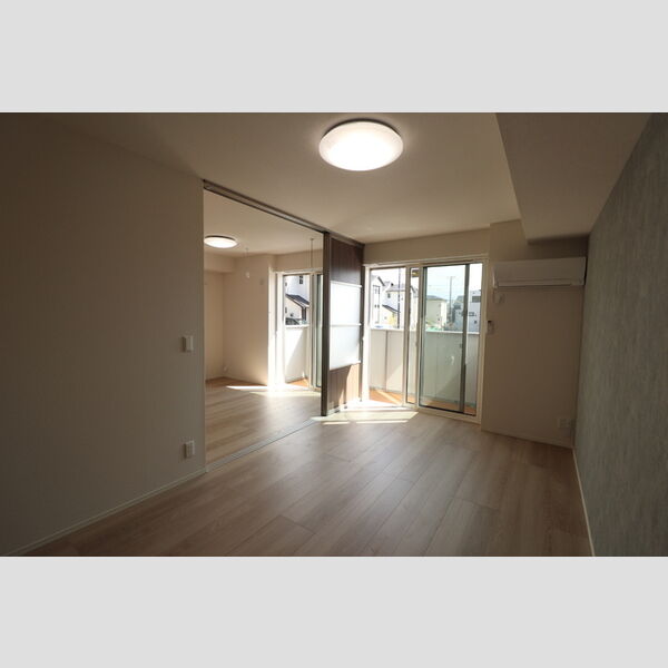 ヴェルデⅢ102号室 LDK