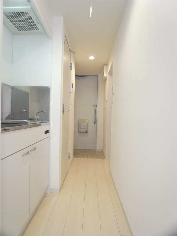 リブリ・モコプル1階 玄関