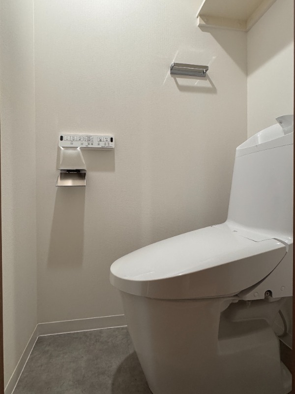 THE PALMS MUSE 新江古田1階 トイレ