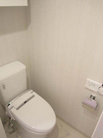 グランド・ガーラ桜木町駅前7階 トイレはウォシュレット付き