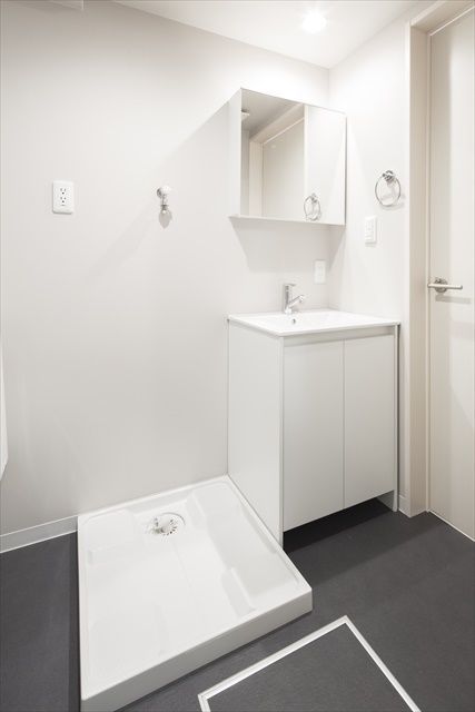 ｃｕｂｅ　ｉｎｏｈａｎａ 洗面