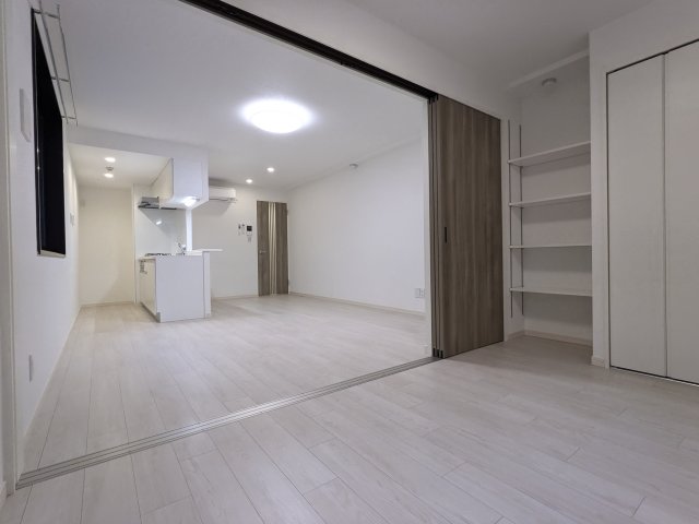 グランピア中野坂上0301号室 リビング