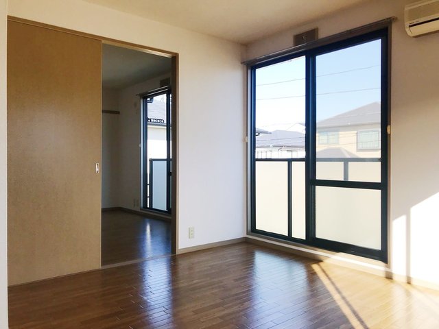 プランドール湘南Ｂ棟 リビング