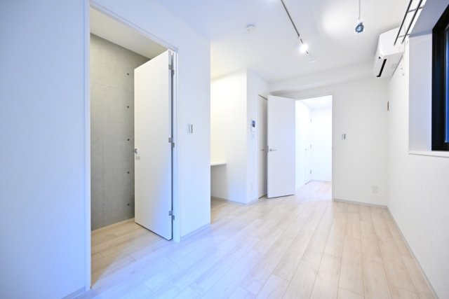 フェリデンシア住吉1階 部屋その他