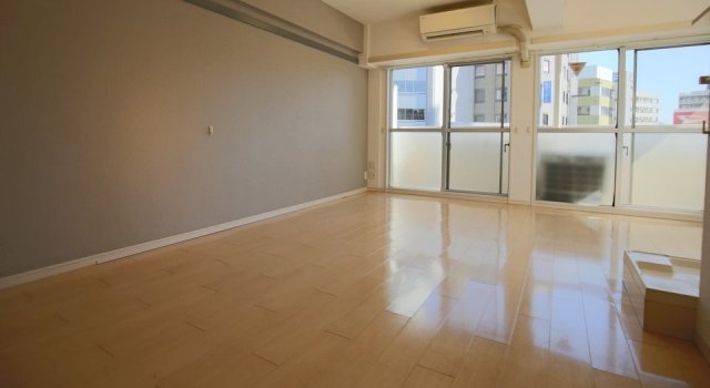 スカイコート横浜日ノ出町5階 部屋その他