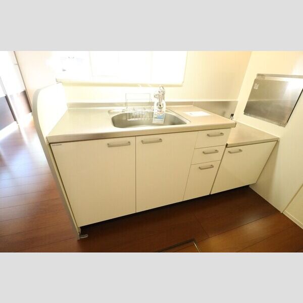 ベアーレ　B101号室 キッチン