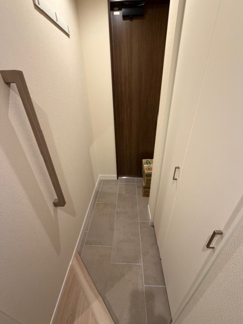 セゾンフォレスト上石神井102号室 玄関