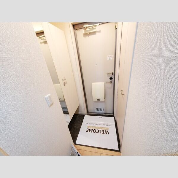 グリーンコーポ前川町 玄関