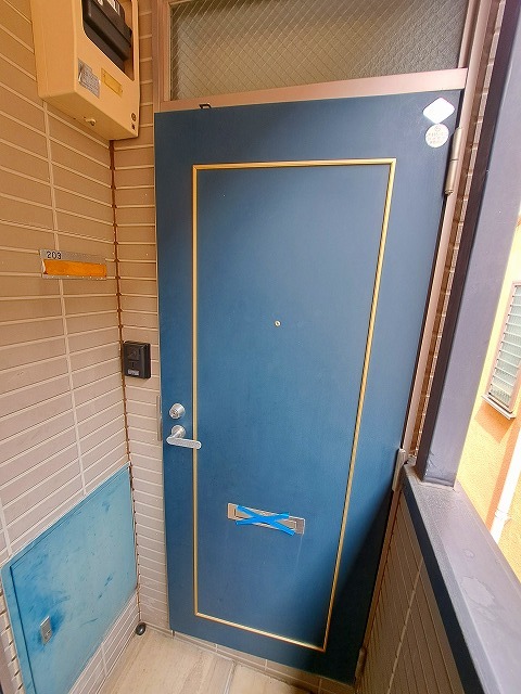 コジーコート2階 玄関