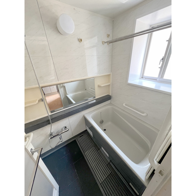 ファミール新宿グランスイートタワー 浴室乾燥機付