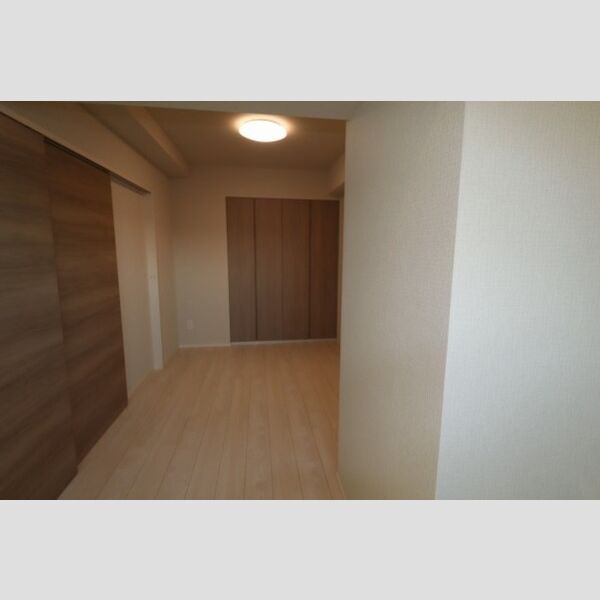 サンジョイアゼロ508号室 洋室