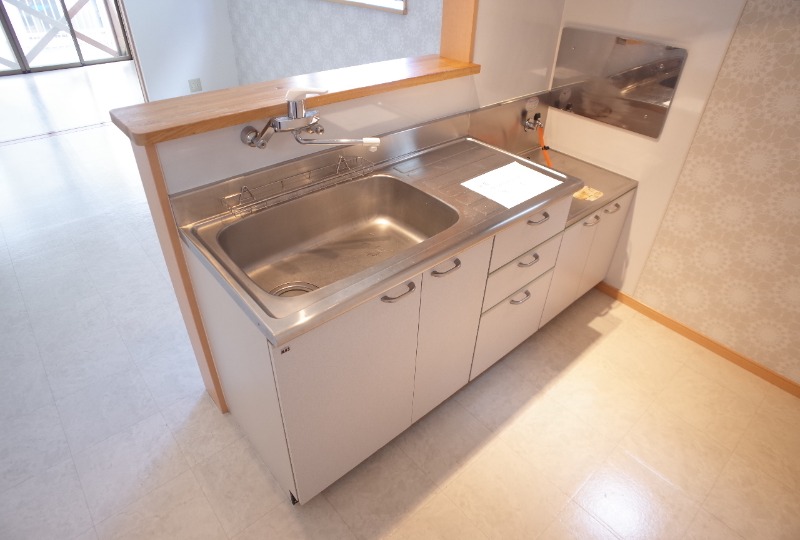 ラ・マイレ・アレイ キッチン