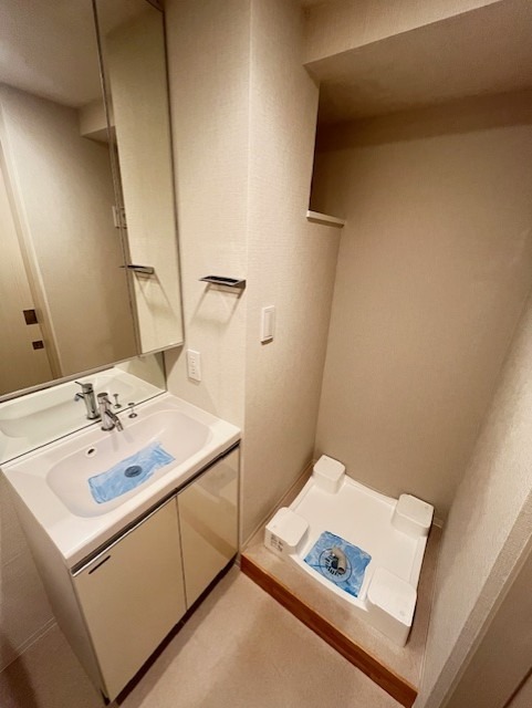 ＯＮＥ ＲＯＯＦ ＲＥＳＩＤＥＮＣＥ ＡＳＡＫＵＳＡＢＡＳＨＩ4階 洗面