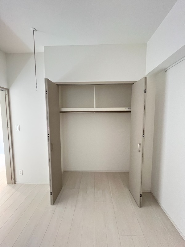 ワンルーフレジデンス台東根岸2階 収納