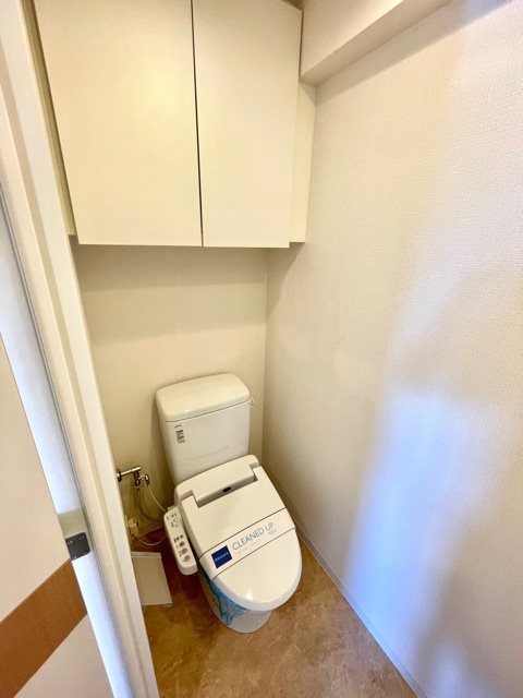 レジディア笹塚Ⅱ8階 トイレ