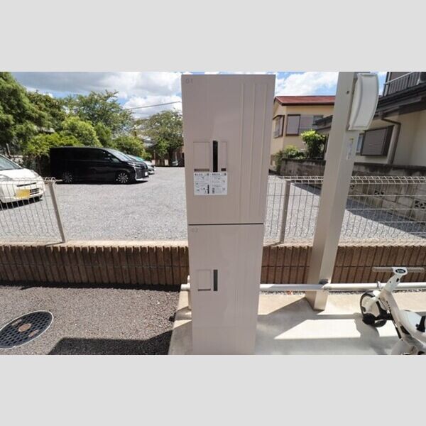 ボナール102号室 宅配BOX