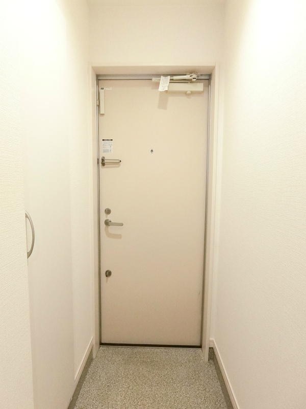 リブリ・湘南 玄関