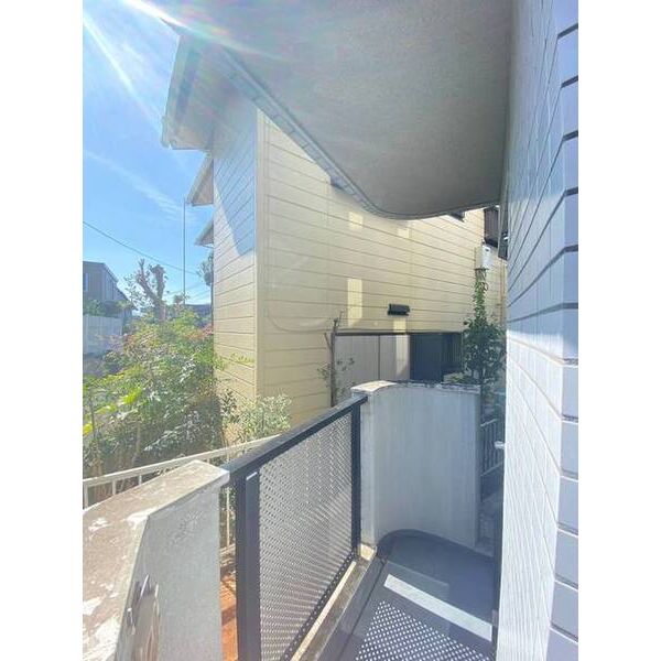 メゾン・ド・パサージュ0201号室 バルコニー