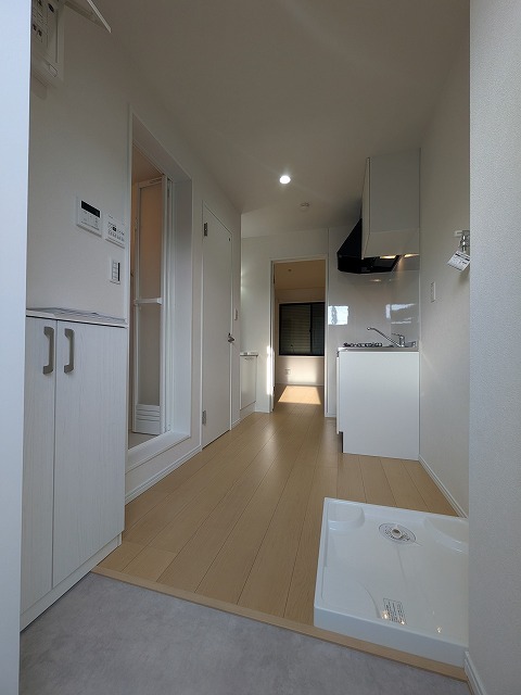 ムメ高柳(E-218)2階 玄関