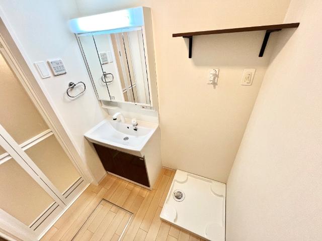 エターナルⅡ 洗髪洗面化粧台