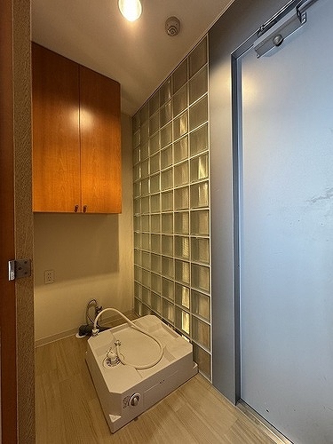 ハウス・エプタ 室内洗濯機置場