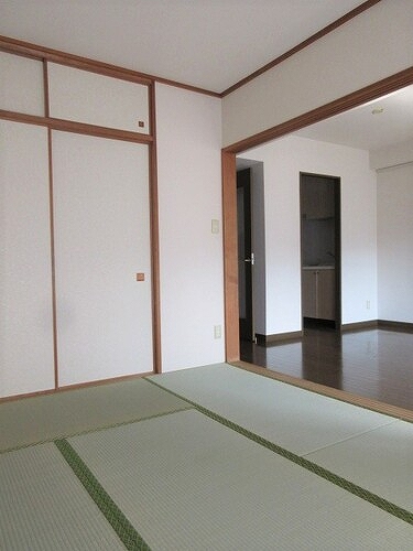 レクセル鶴川 和室　※2021年9月撮影