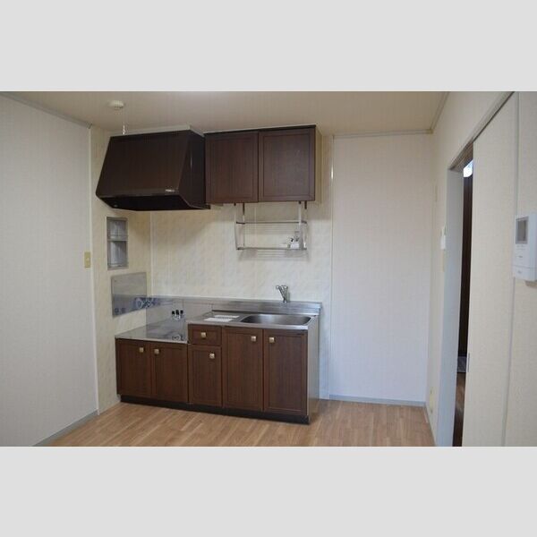 インペリアルハイツ　Ⅲ ダイニングキッチン