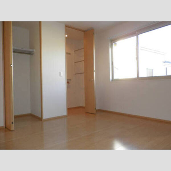 ベリエ・谷原　A ベリエ・谷原A　2階洋室