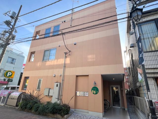 オレンジクレスト 外観写真（昼）