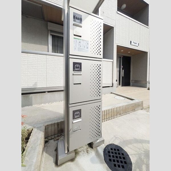 angelo 宅配ボックス