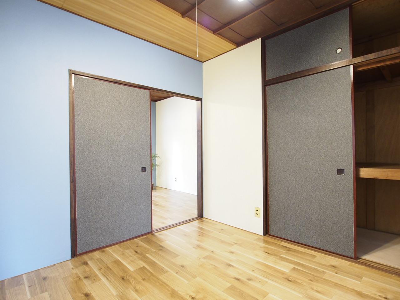 松本荘 4.5帖の洋室