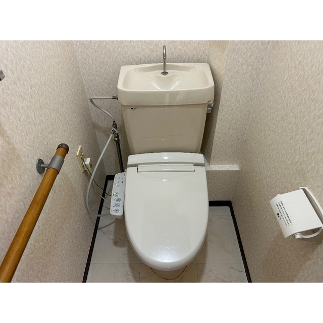 信栄マンション 内観