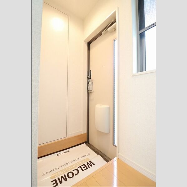 HOUSEしゅんざん101号室 玄関