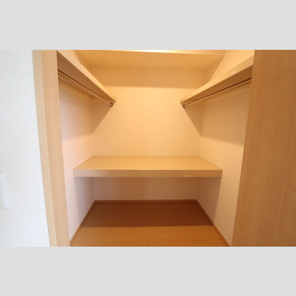 PARK　HILLS　MIYAKO　F ウォークインクローゼット