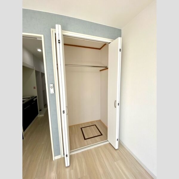 ドルフ北烏山　B B101号室　クローゼット