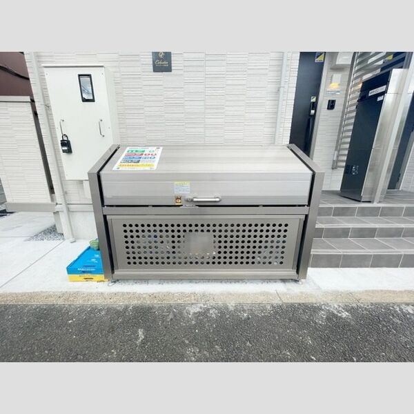 セレスティア北小岩202号室 ゴミストッカー