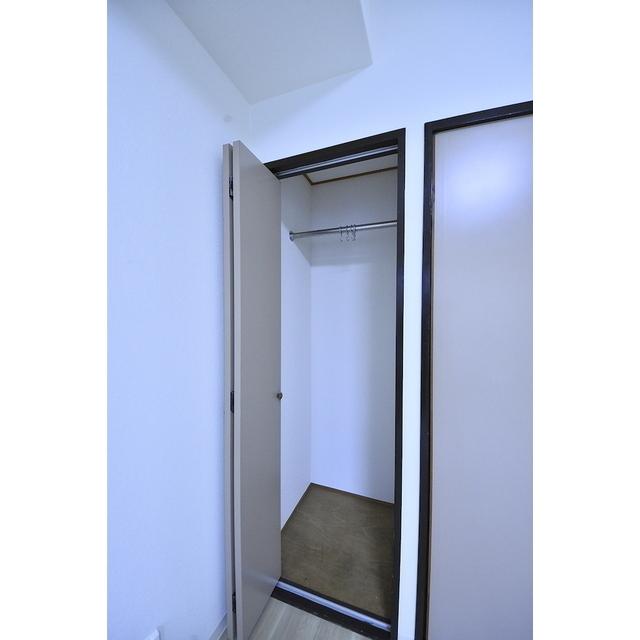 フローラル千歳台 収納