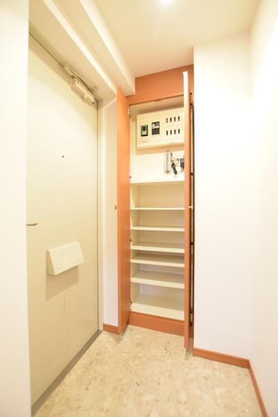 ＫＤＸレジデンス横浜関内2階 リビング