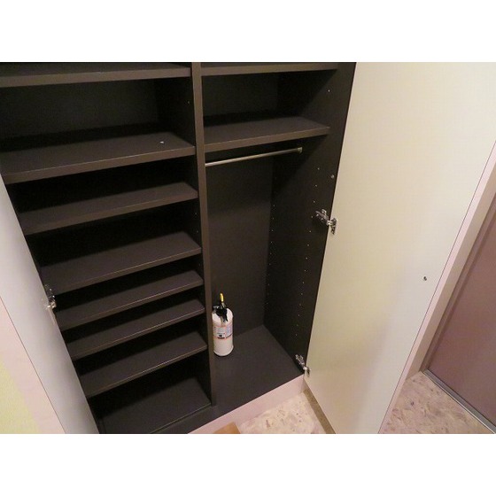 サングランパ0403号室 玄関収納