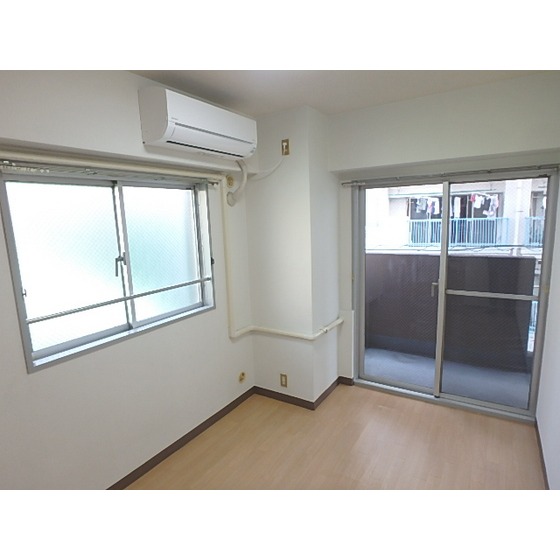 広友川口マンション リビング