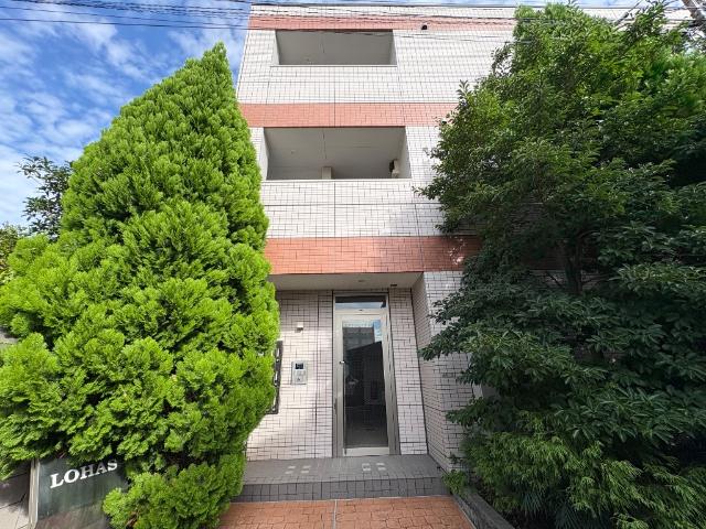 ＬＯＨＡＳ　-ロハス- 外観写真（昼）