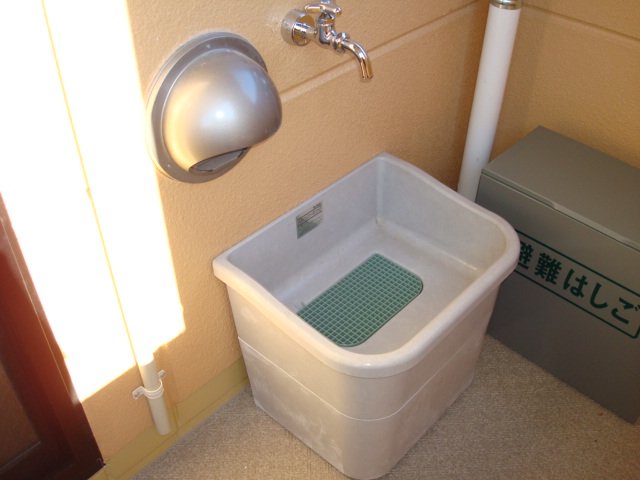 プリムベールⅠ201号室 バルコニーシンク