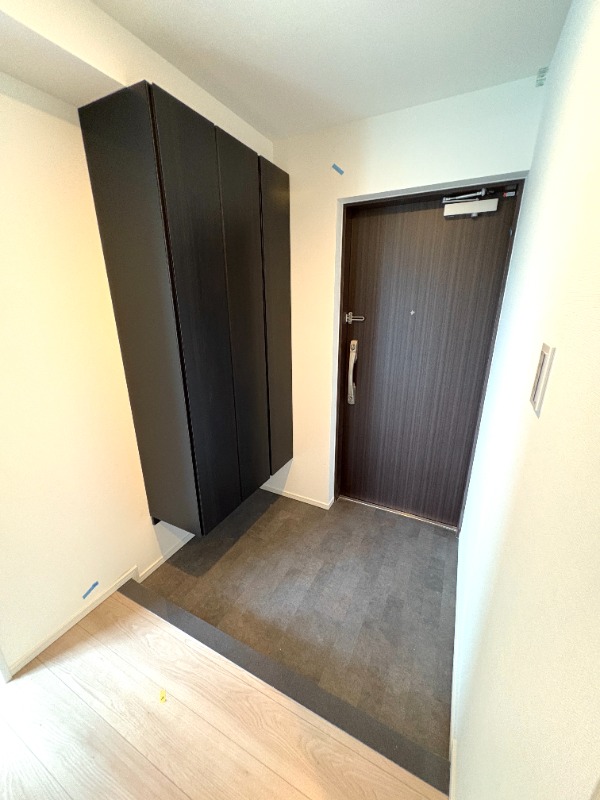 目黒ミシェルヨコマエ6階 玄関