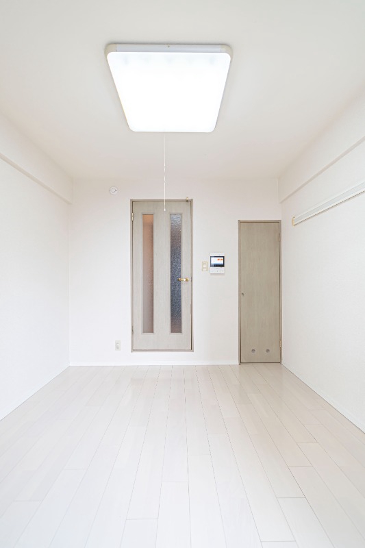 日神パレステージ浦和 内観