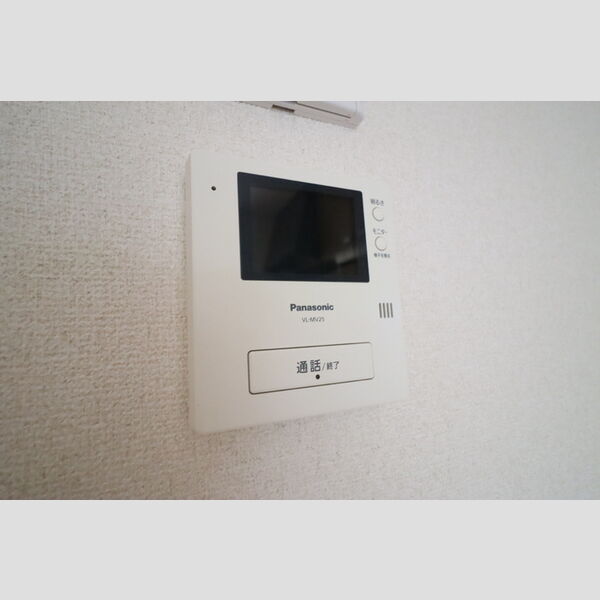 ドリームシティ　A102号室 TVインターホン