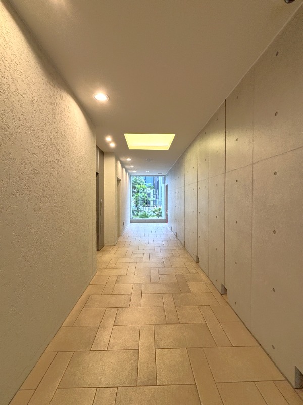 ＰＯＲＴＯ　ＰＡＲＴＩＲＥ　ＹＯＫＯＨＡＭＡ6階 部屋その他