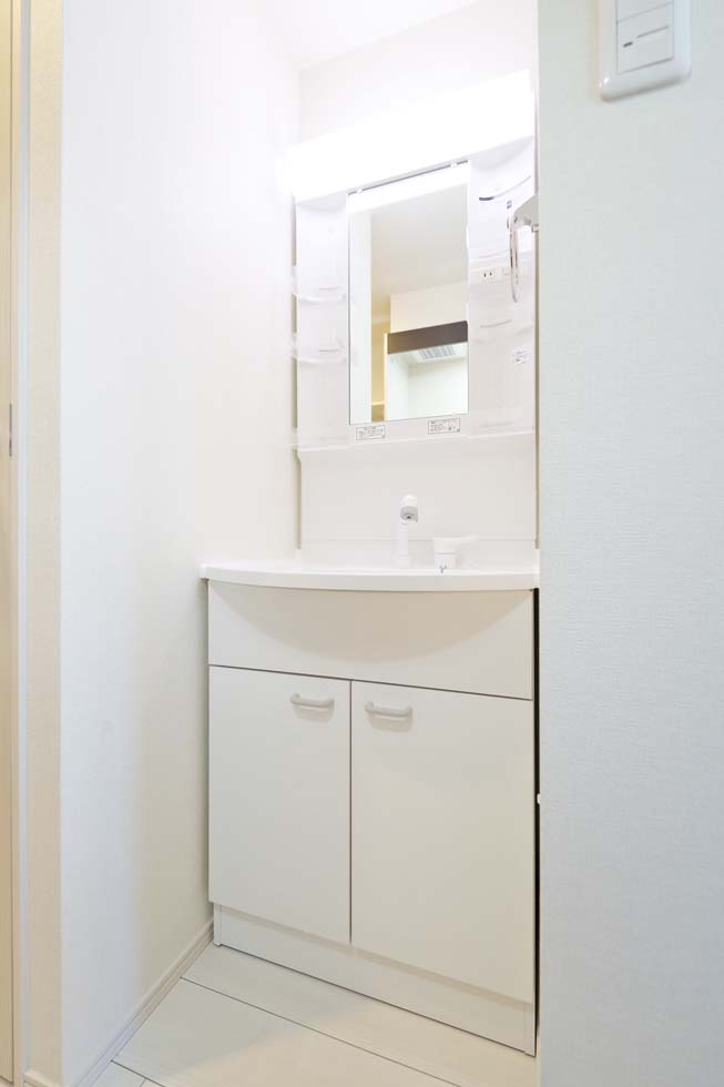 ハーモニーテラス中村南2階 内観