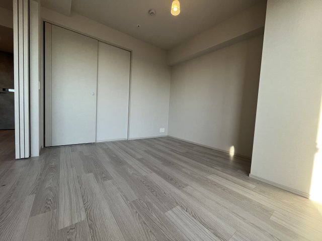 プライムメゾン千葉新町1005号室 リビング